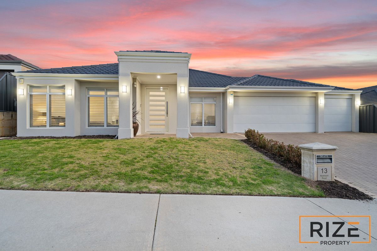 4 bedrooms House in 13 Redheart Road CARRAMAR WA, 6031