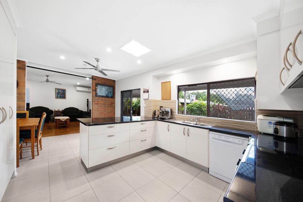 2 Windsor Close, Brinsmead QLD 4870, Image 1