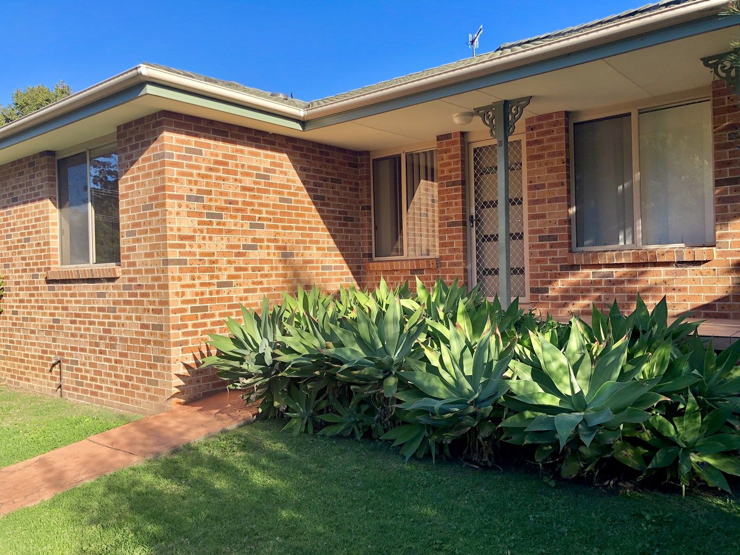 5/2 Maleen Street, Bomaderry NSW 2541 Apartment For Rent Domain