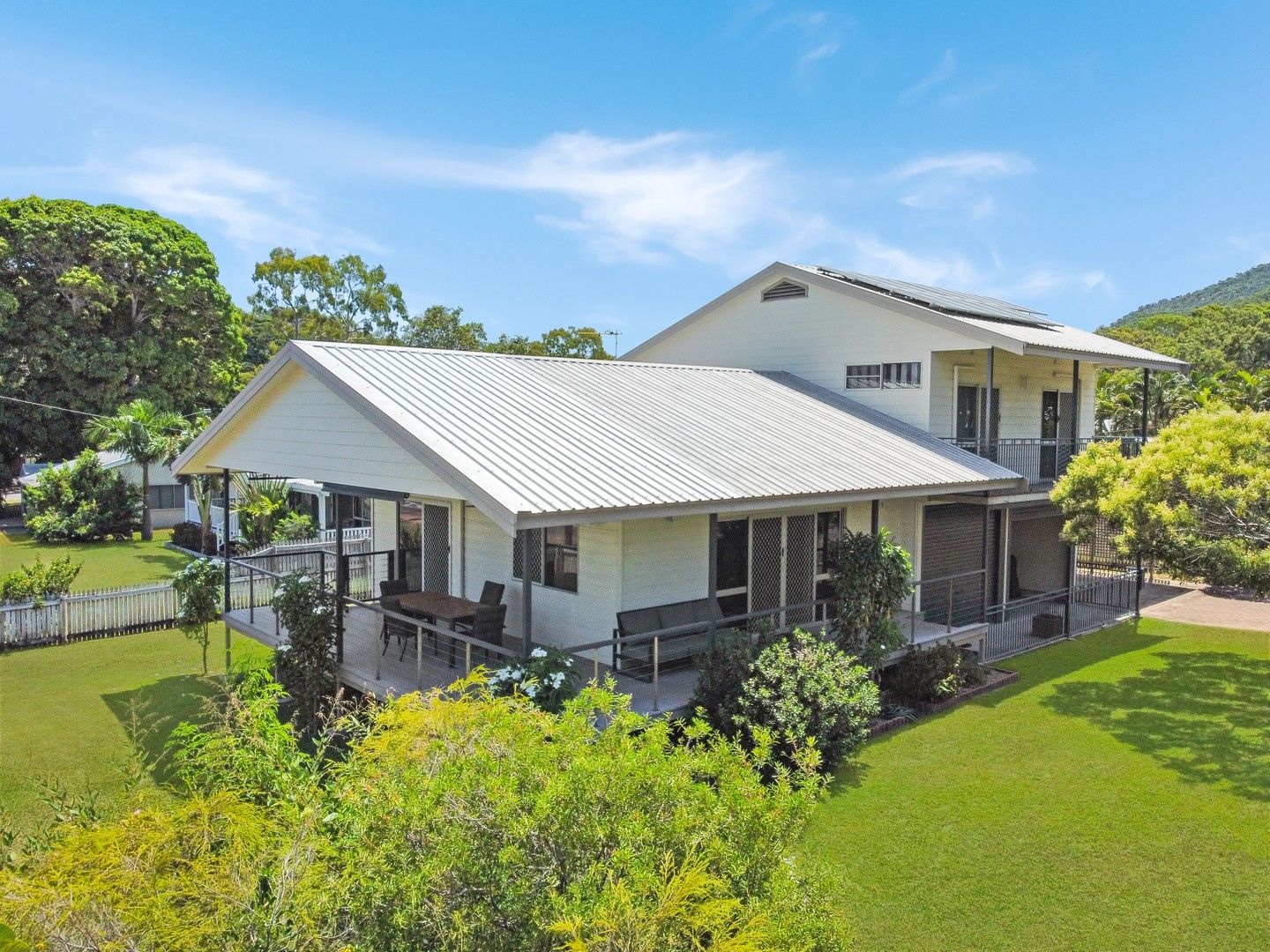 24 Birt St, Picnic Bay QLD 4819, Image 0