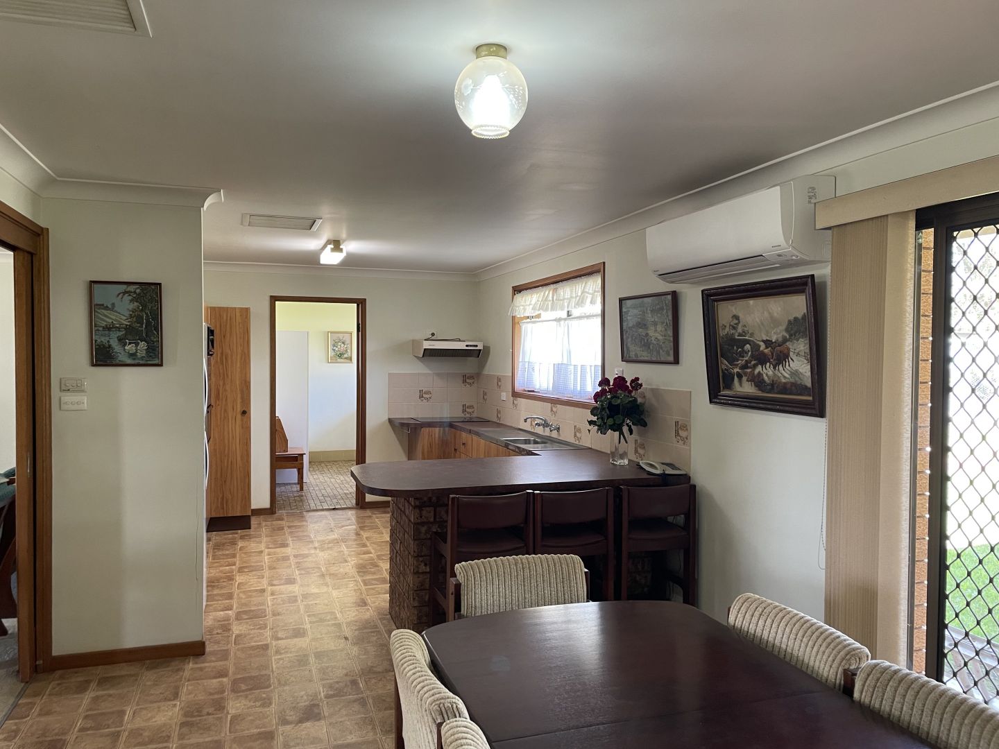 6 Yarrow Street, Dunedoo NSW 2844, Image 2