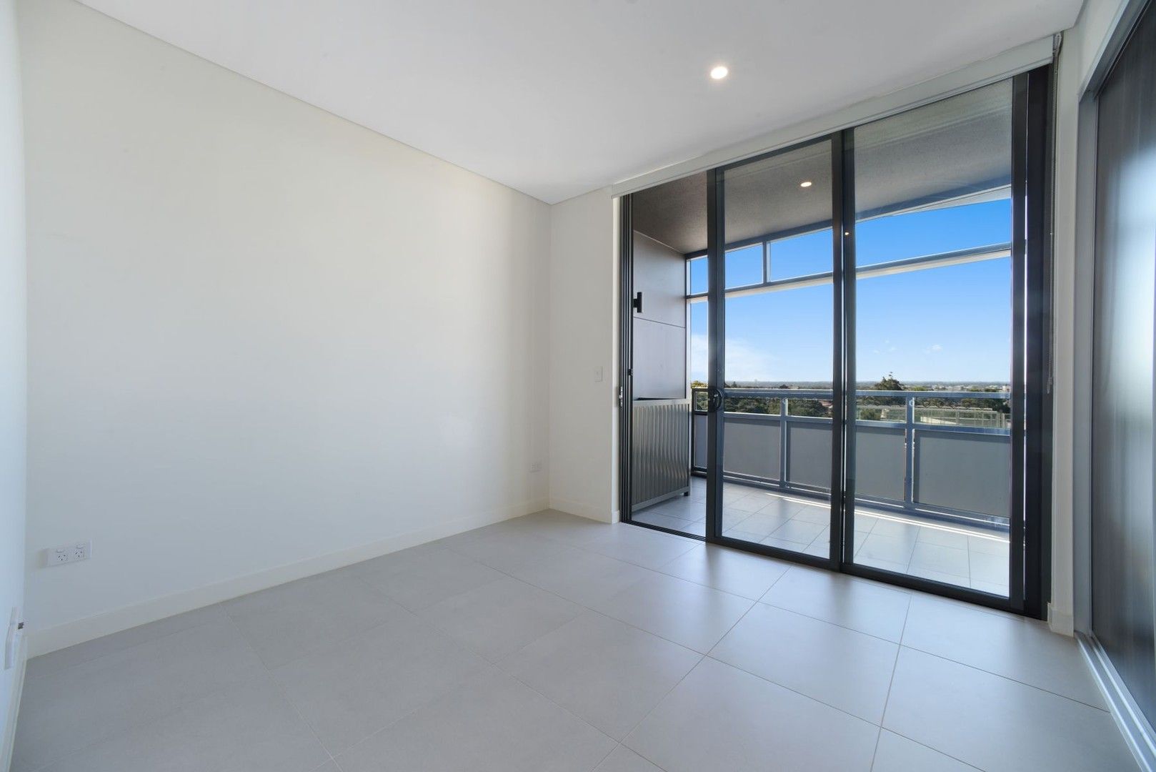 1 bedrooms Apartment / Unit / Flat in 803/2A Elsie Street BURWOOD NSW, 2134