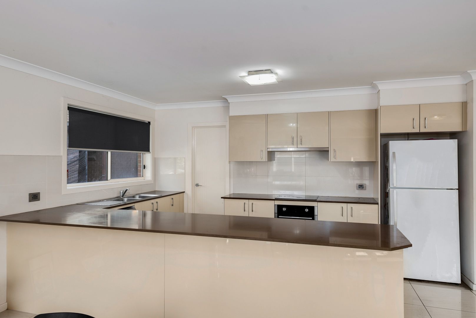 83 The Crescent, Helensburgh NSW 2508, Image 2