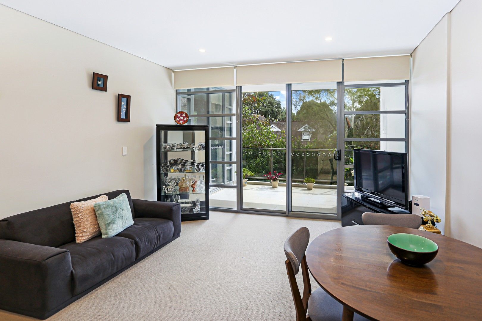 2 bedrooms Apartment / Unit / Flat in 23/18 Shinfield Avenue ST IVES NSW, 2075