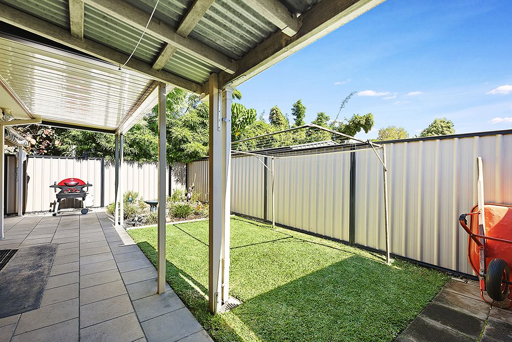 2/30 Scoter Avenue, Paradise Point QLD 4216, Image 2