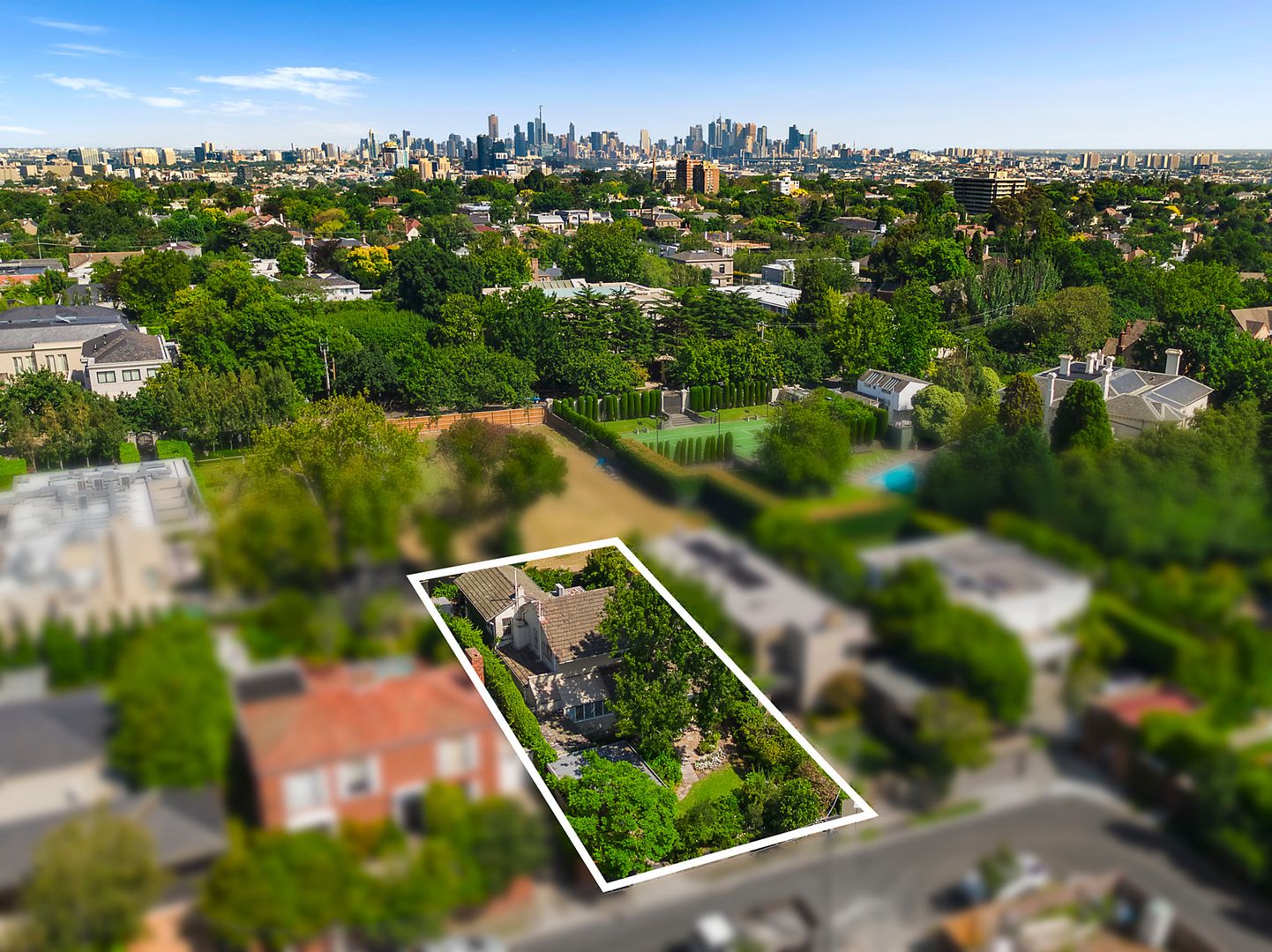 25 Denham Place, Toorak VIC 3142, Image 2