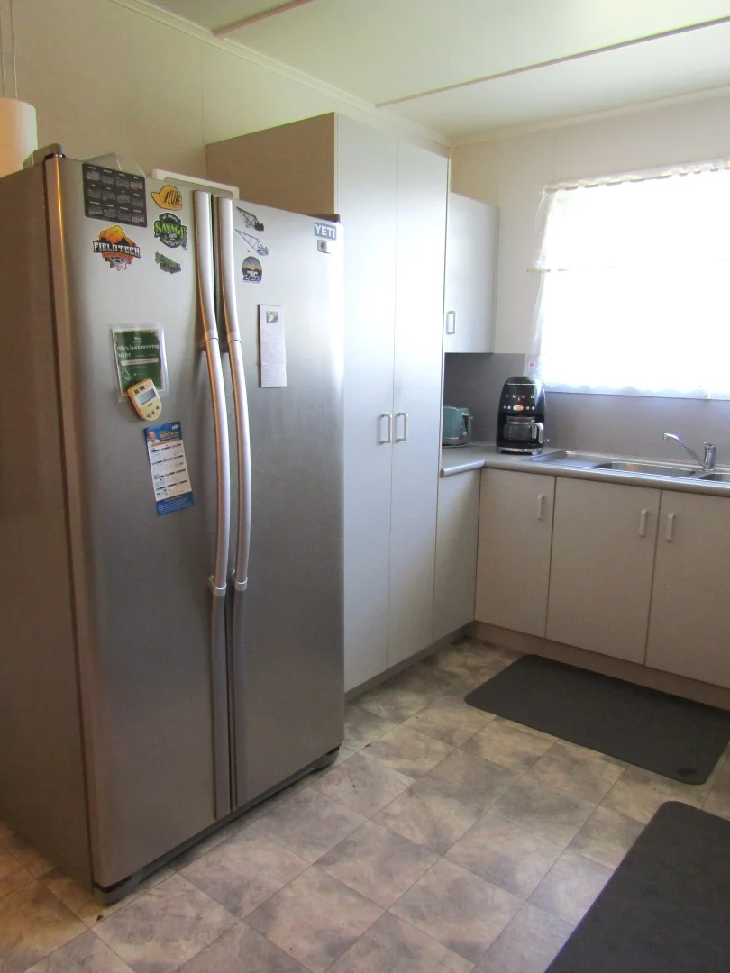 Additional image 10 of 36 Bottletree Avenue, Blackwater QLD 4717