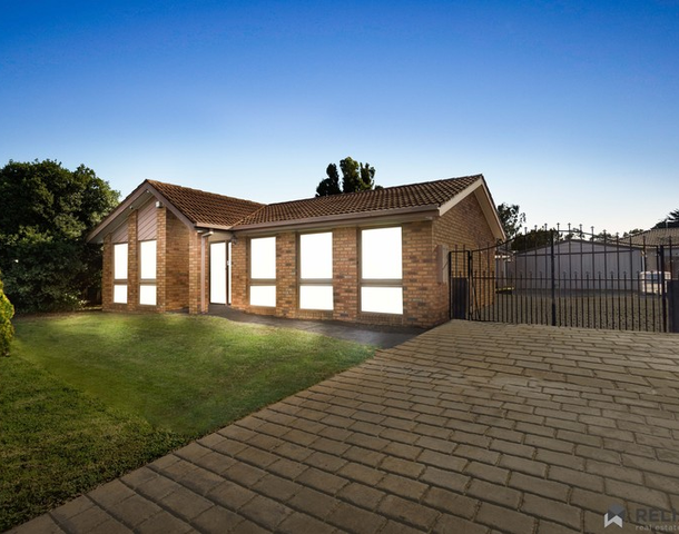 25 Cambrian Way, Melton West VIC 3337