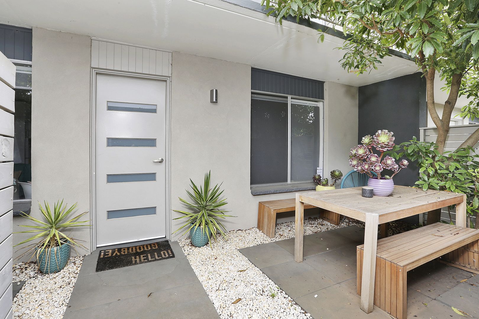 2/7 Sanglen Terrace, Belmont VIC 3216 | Domain
