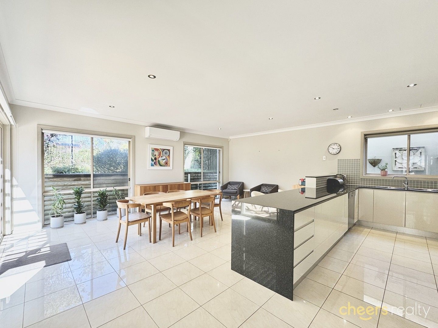 4 bedrooms House in 24 Seaview Parade BELROSE NSW, 2085