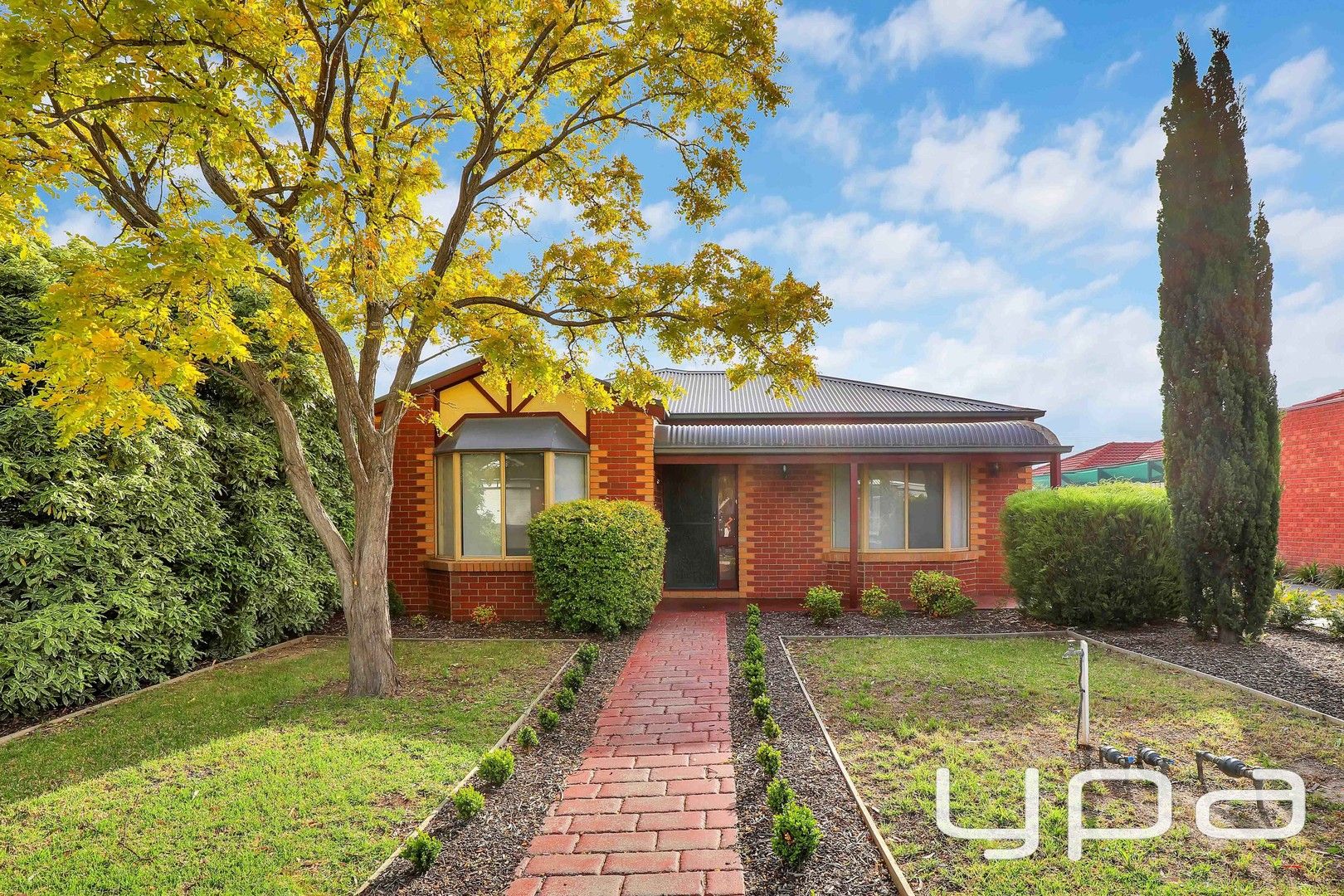 1/185 Lady Nelson Way, Taylors Lakes VIC 3038 House For Rent Domain