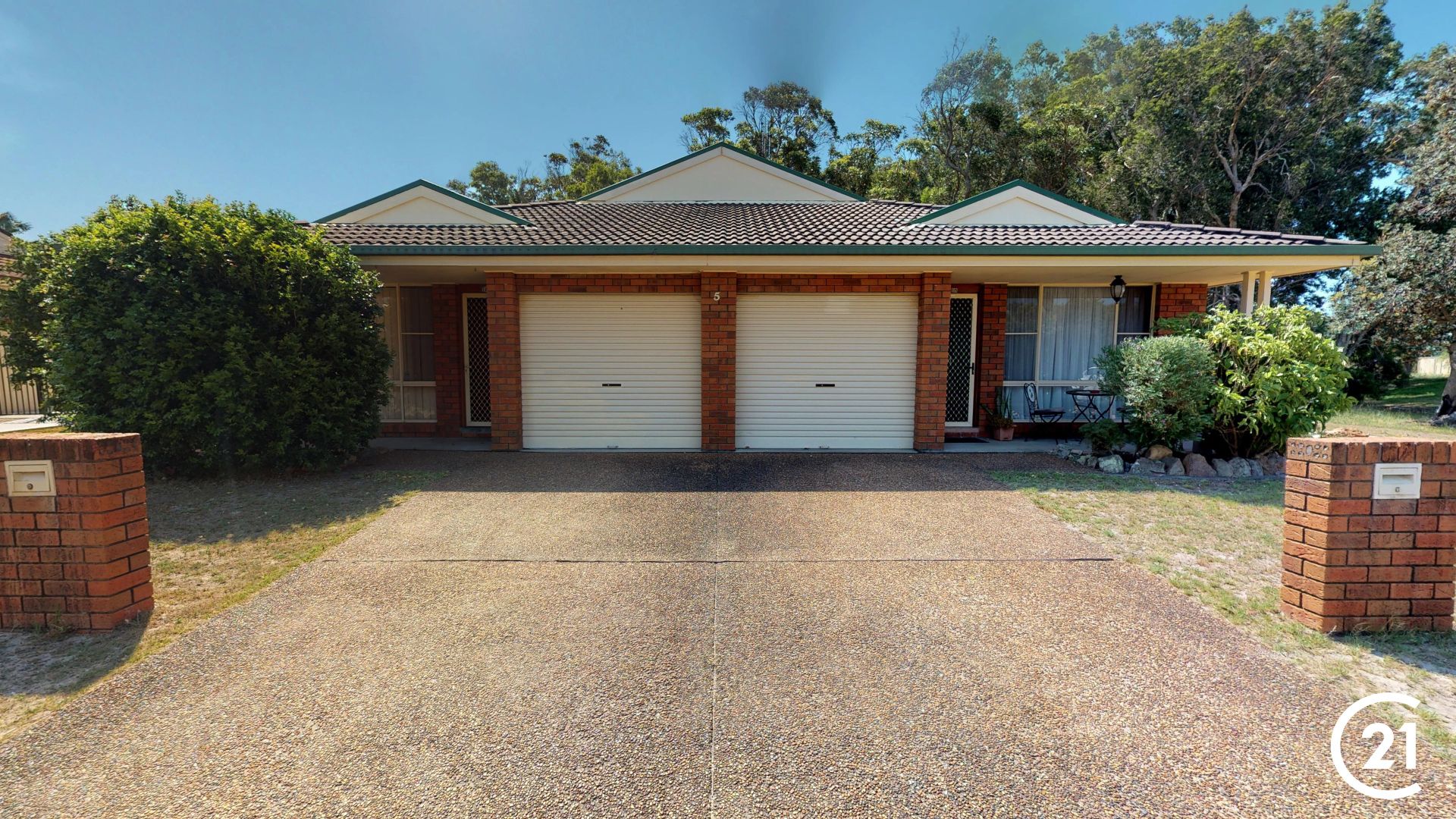 2/5 Anglers Drive, Anna Bay Property History & Address Research Domain