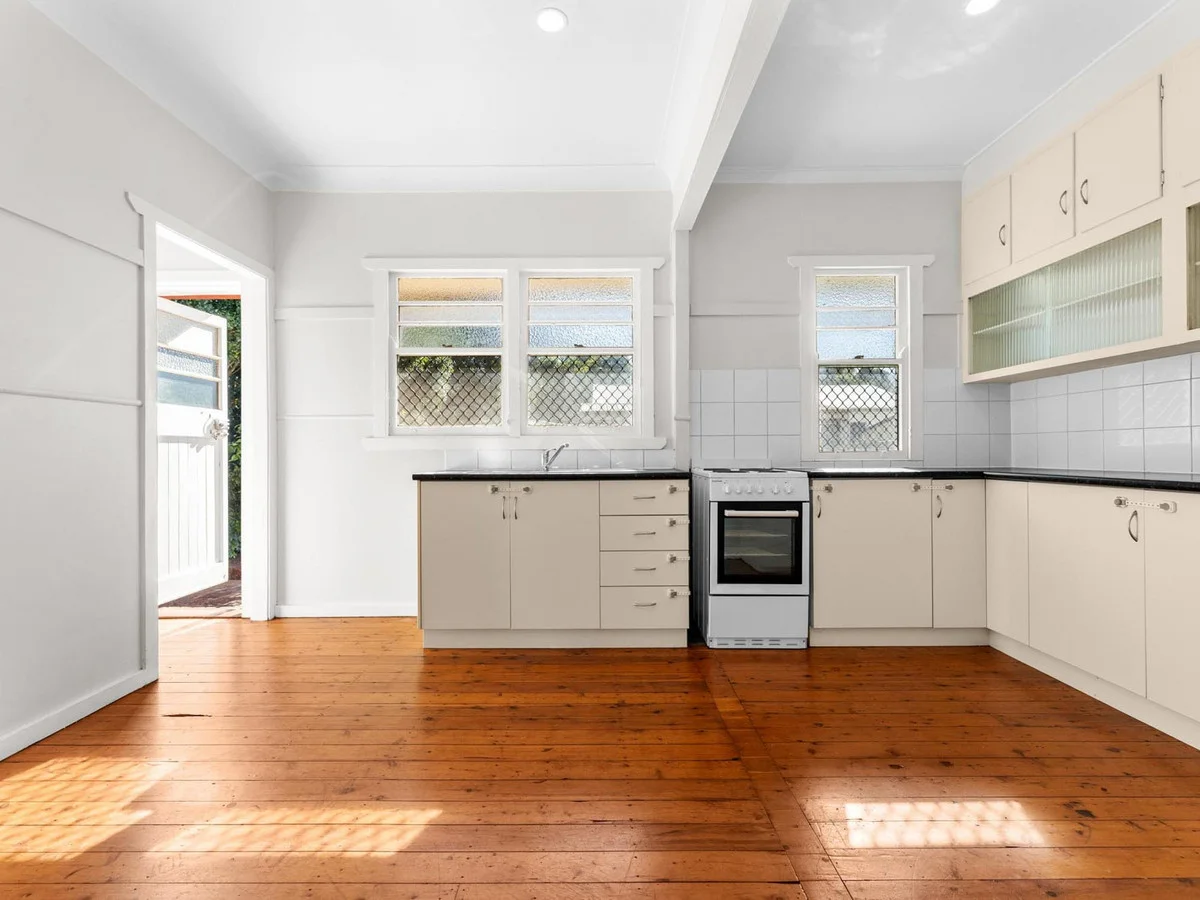 Additional image 5 of 27 Justin Street, Harristown QLD 4350