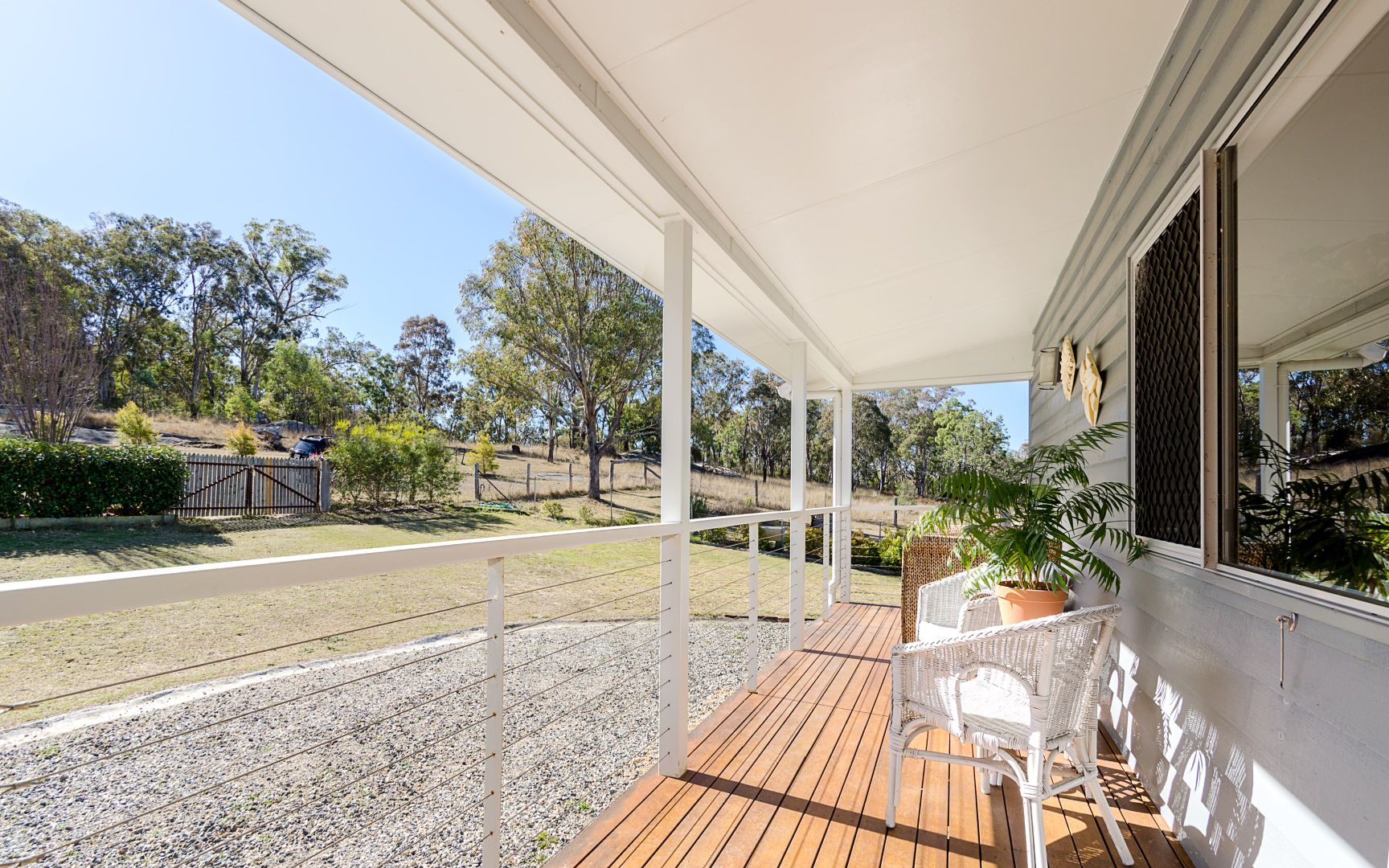 2033 Old Stanthorpe Road, Cherry Gully QLD 4370, Image 2