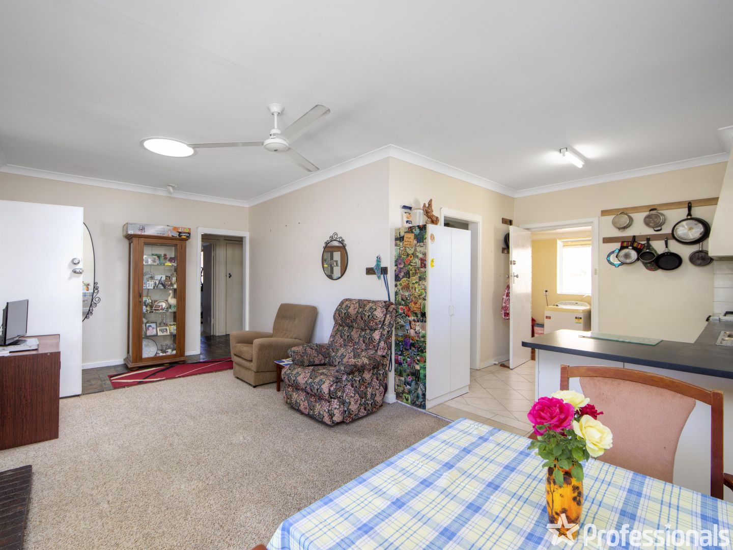 5 Northumberland Road, Forrestfield WA 6058, Image 2