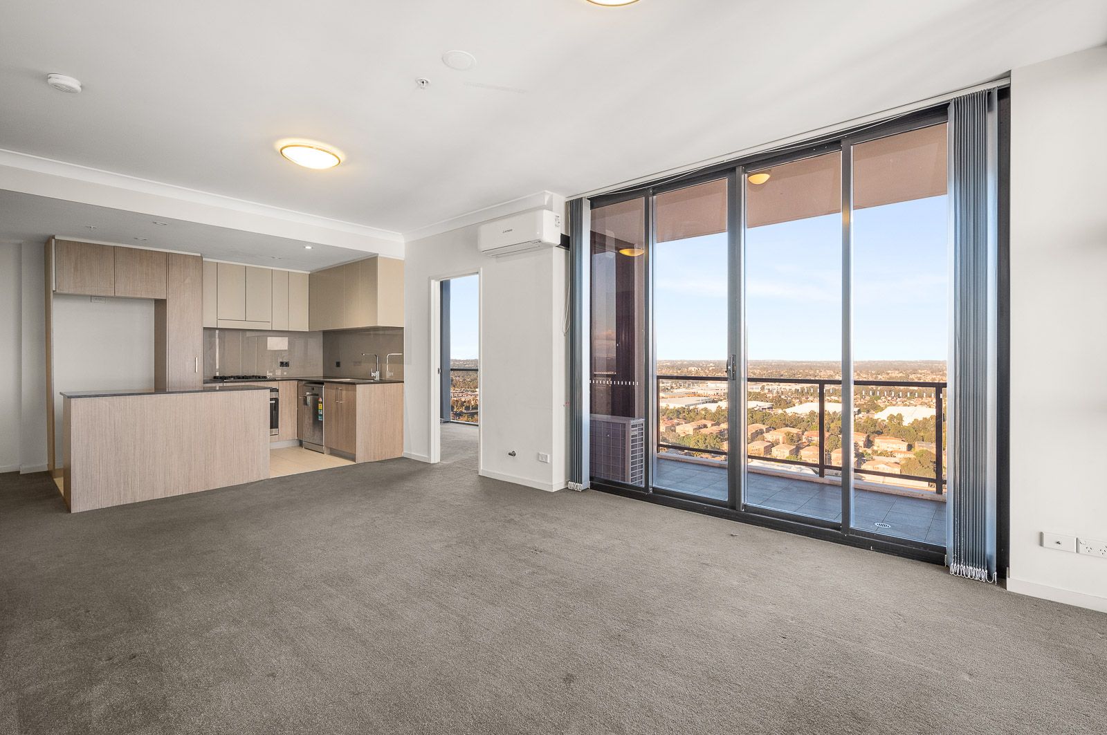 3 bedrooms Apartment / Unit / Flat in 2607/420 Macquarie Street LIVERPOOL NSW, 2170