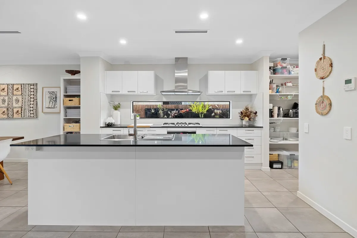 Additional image 7 of 11 Maud Street, Birkdale QLD 4159