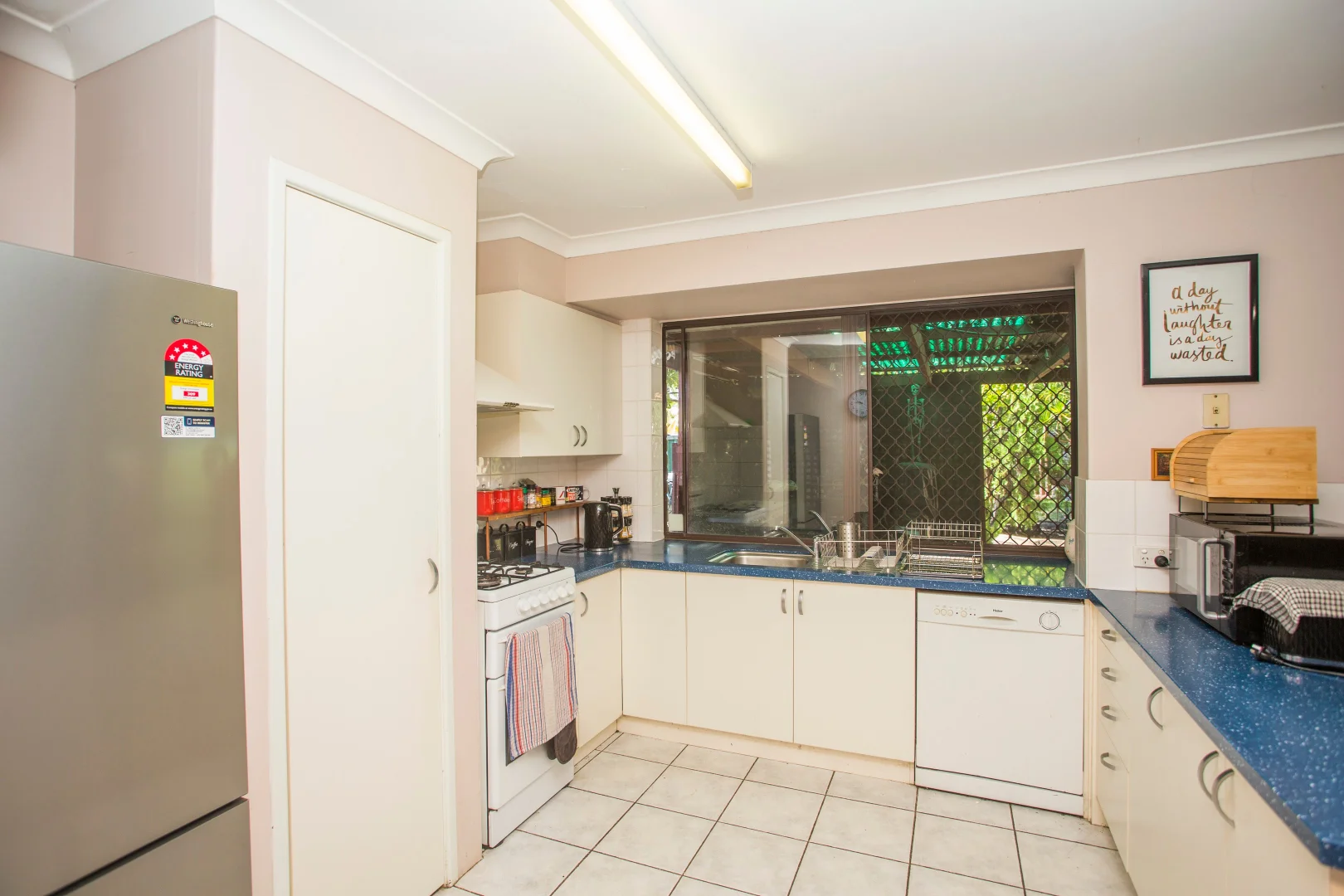 Additional image 17 of 47 Murchison Way, Gosnells WA 6110