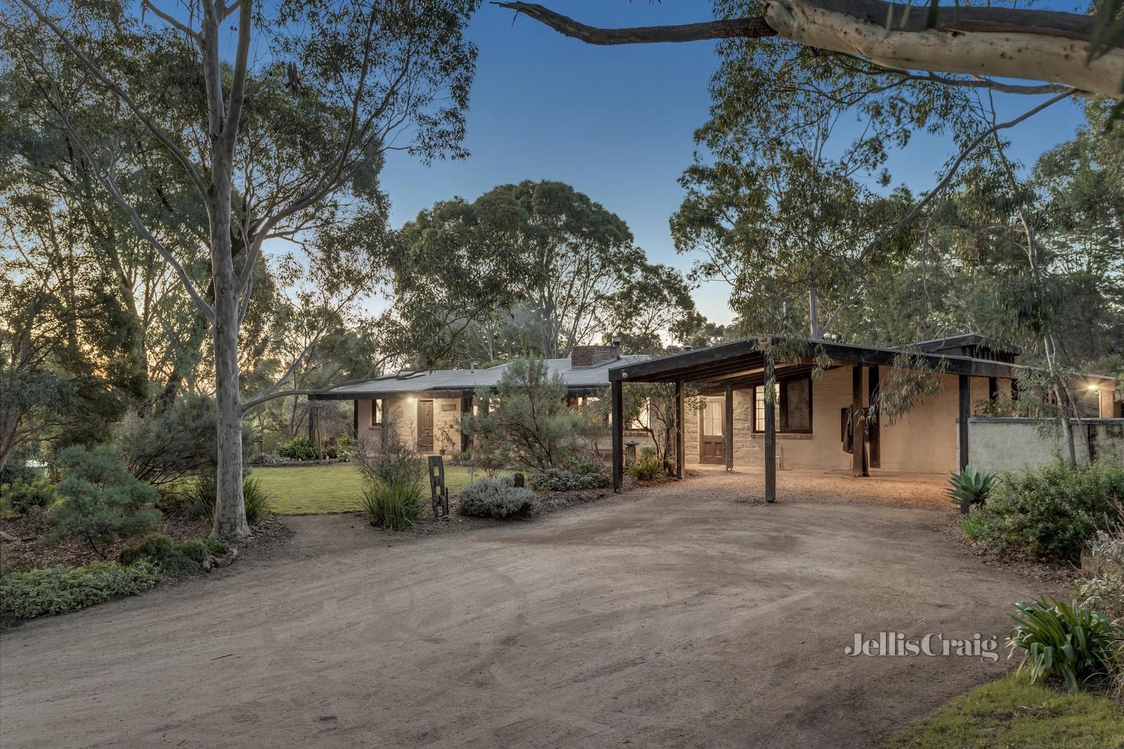 35 Research Warrandyte Road, Research VIC 3095, Image 0