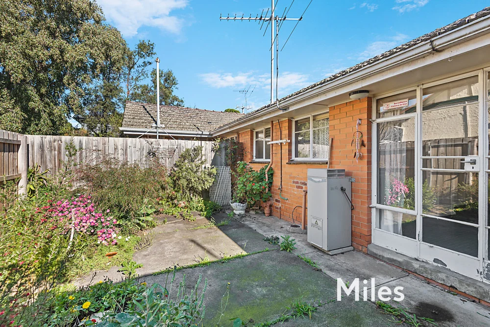 Additional image 6 of 5/16 Elphin Street, Ivanhoe VIC 3079