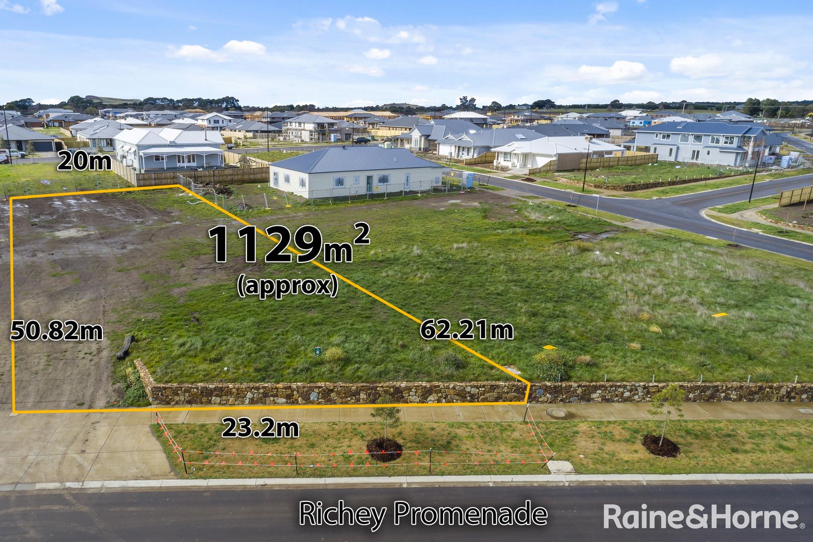 11 Richey Promenade, Gisborne VIC 3437, Image 2