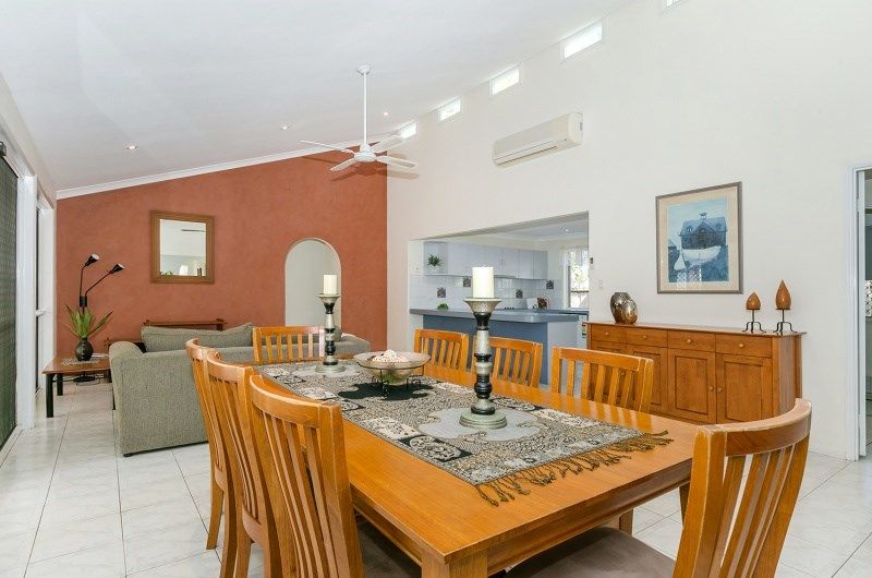 19 Allied Drive, Arundel QLD 4214, Image 1