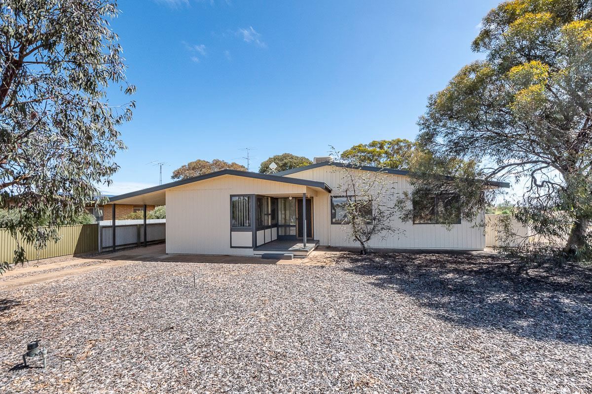 7 Coads Road, Karoonda SA 5307, Image 2