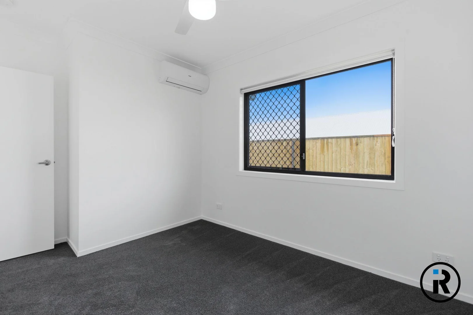 Additional image 14 of 8 Matterhorn Way, White Rock QLD 4306