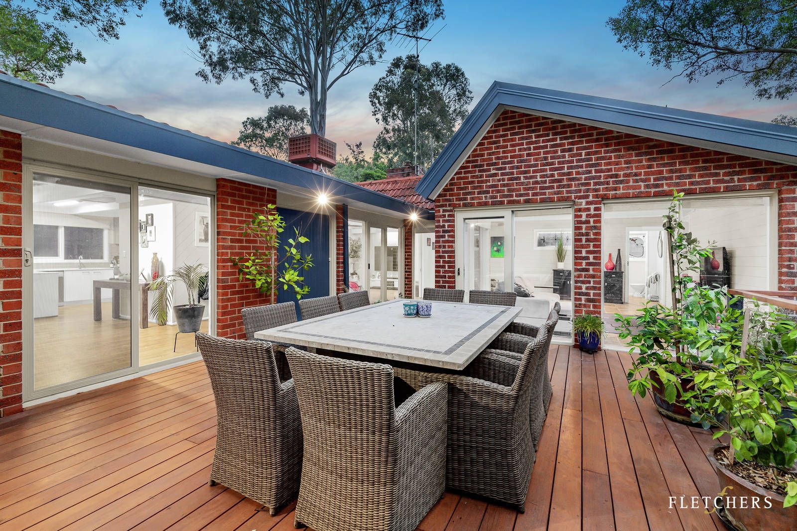 4 bedrooms House in 13 Heddon Court ELTHAM VIC, 3095