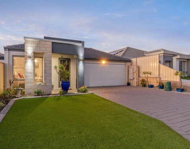 16 Thaxter Road, Landsdale WA 6065