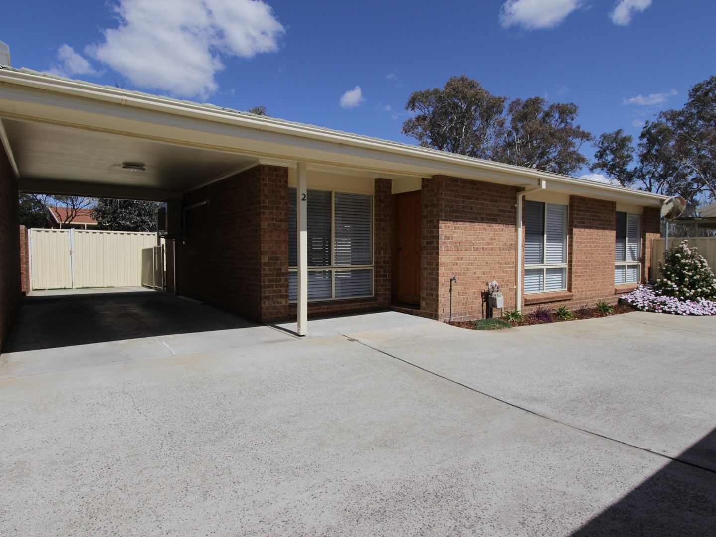 2/7-9 Walker Crescent, Jerrabomberra NSW 2619, Image 0