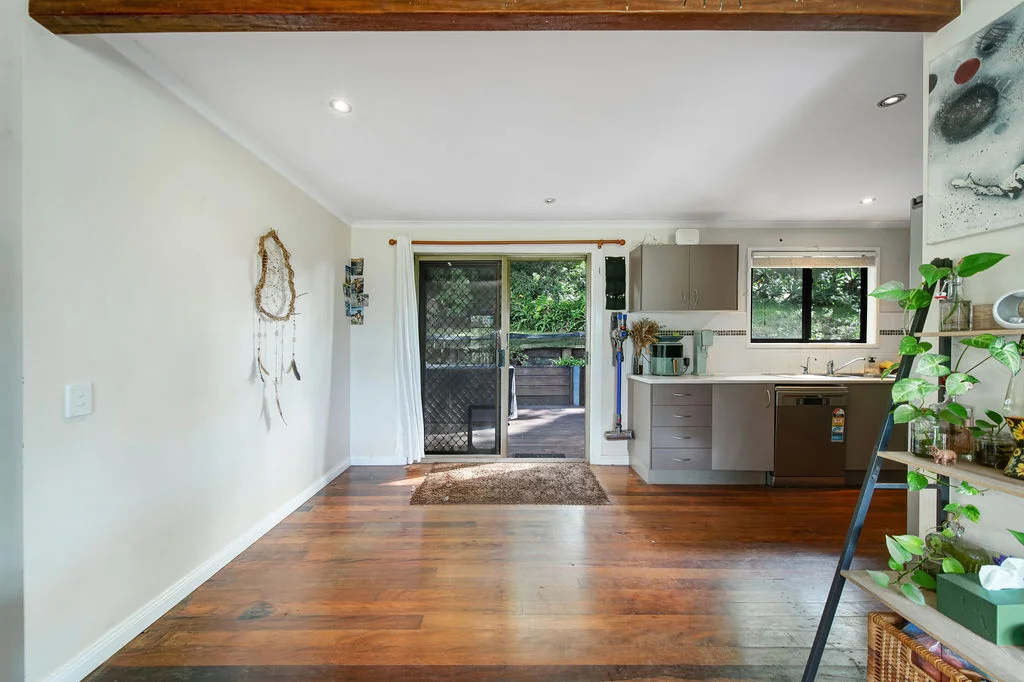 Additional image 3 of 7 Thomas Crescent, Nambour QLD 4560