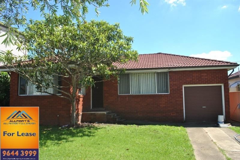 2 bedrooms House in 14 Munro Street SEFTON NSW, 2162