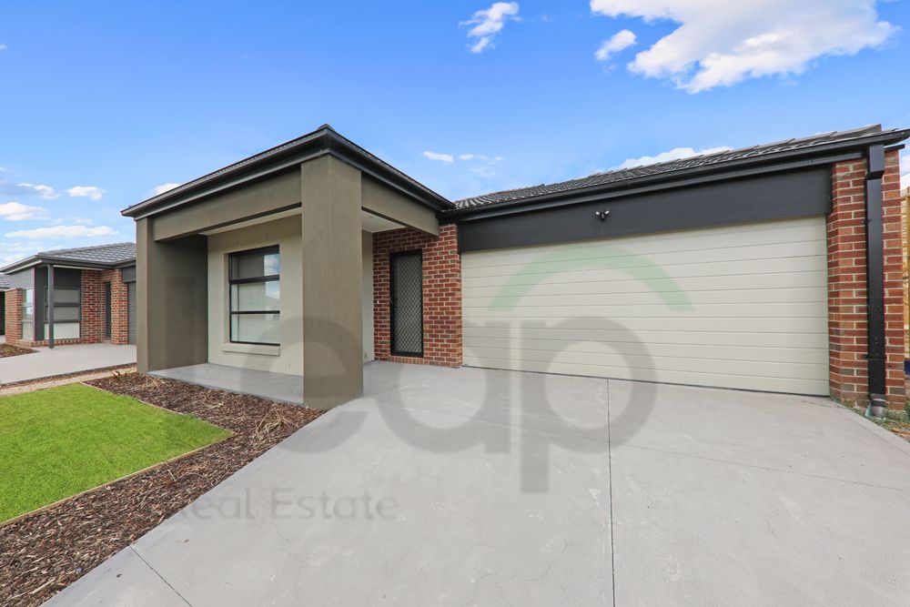 4 bedrooms House in 16 Bixby Avenue WALLAN VIC, 3756