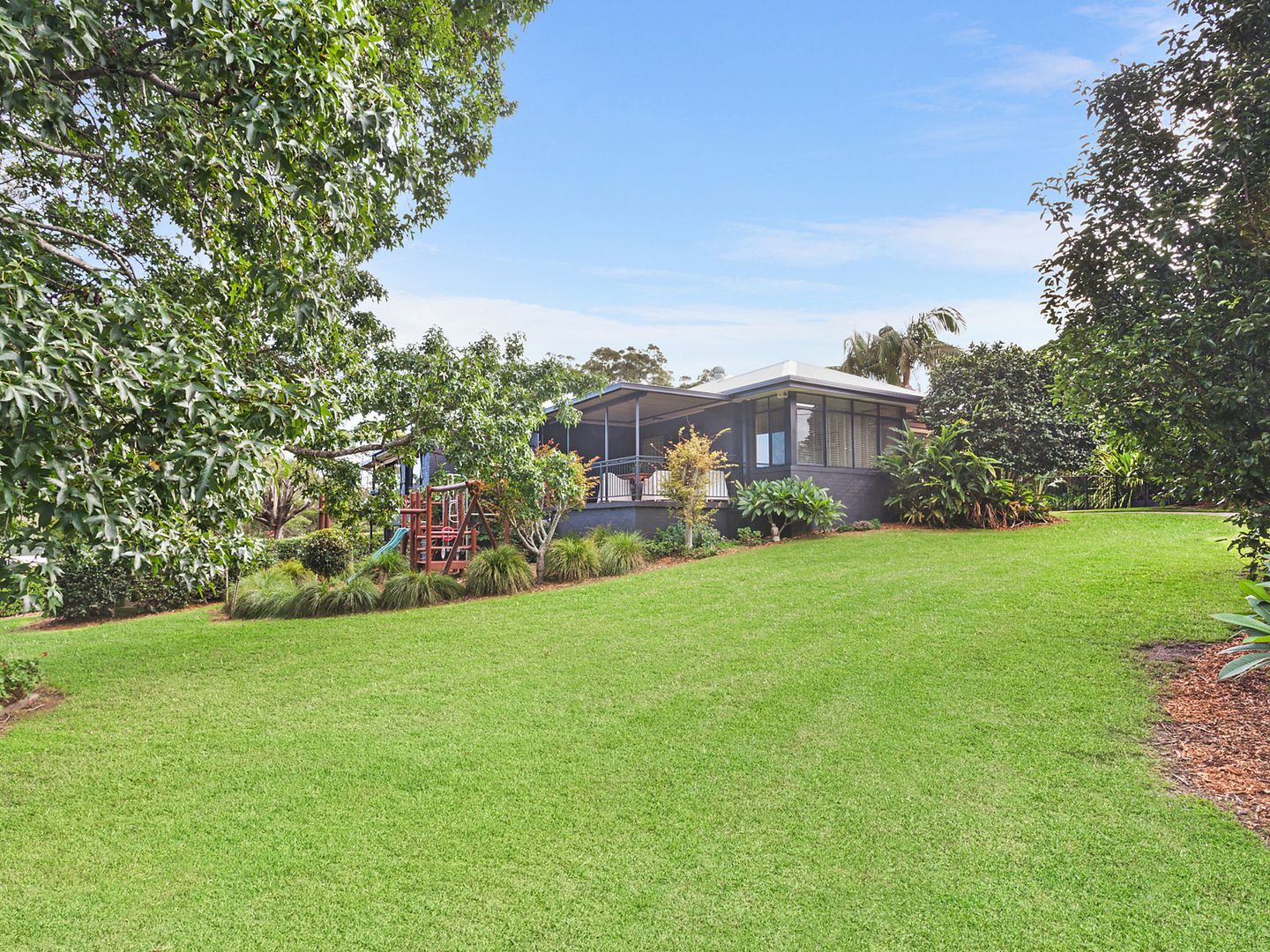 548 The Entrance Road, Erina Heights NSW 2260 House for Sale