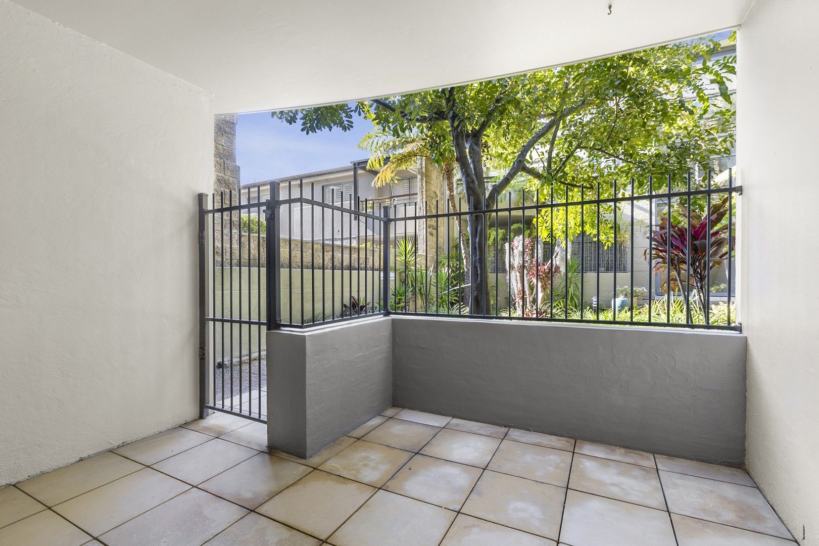 Apartment / Unit / Flat in 6/17-19 Old Barrenjoey Road, AVALON BEACH NSW, 2107