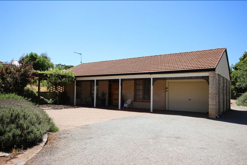 10 Bridge Street East, Burra SA 5417, Image 1