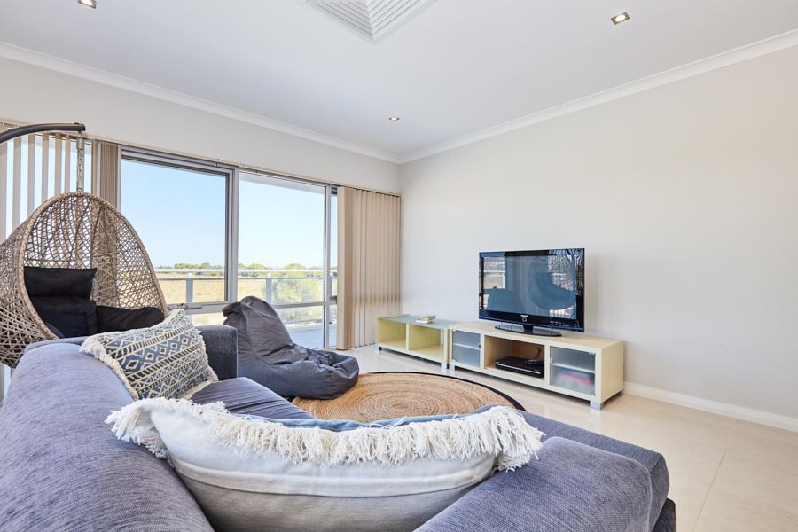 26/52 Rollinson Road, North Coogee WA 6163, Image 2
