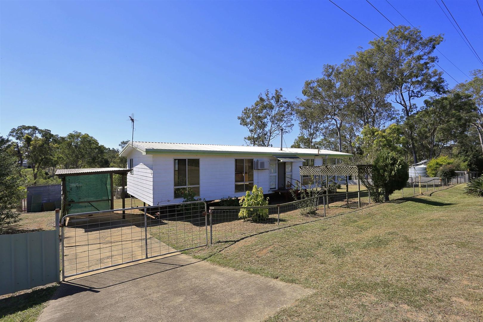 73 Tanderra Drive, South Kolan QLD 4670, Image 2