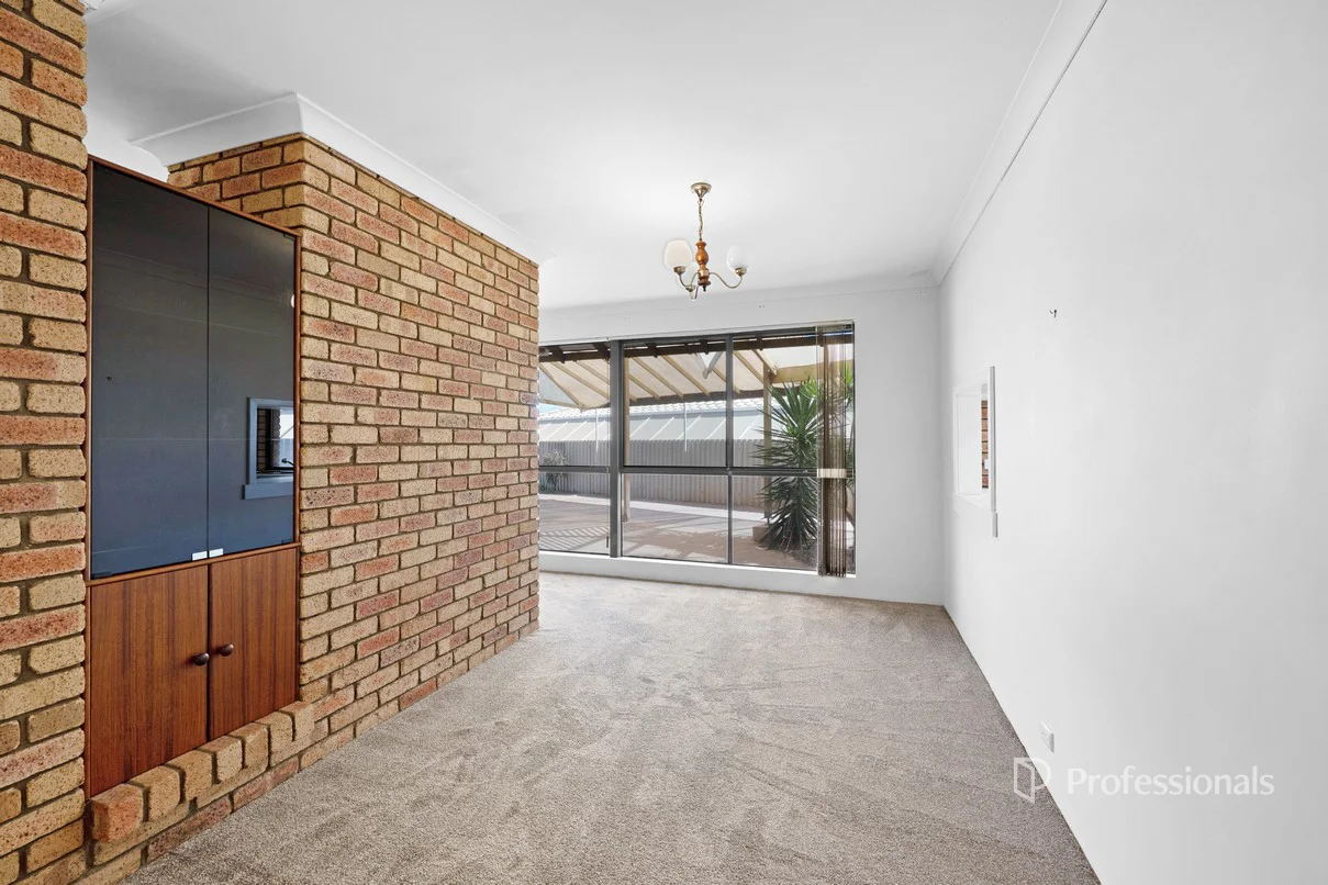 Additional image 7 of 29 Glass Crescent, Mahomets Flats WA 6530