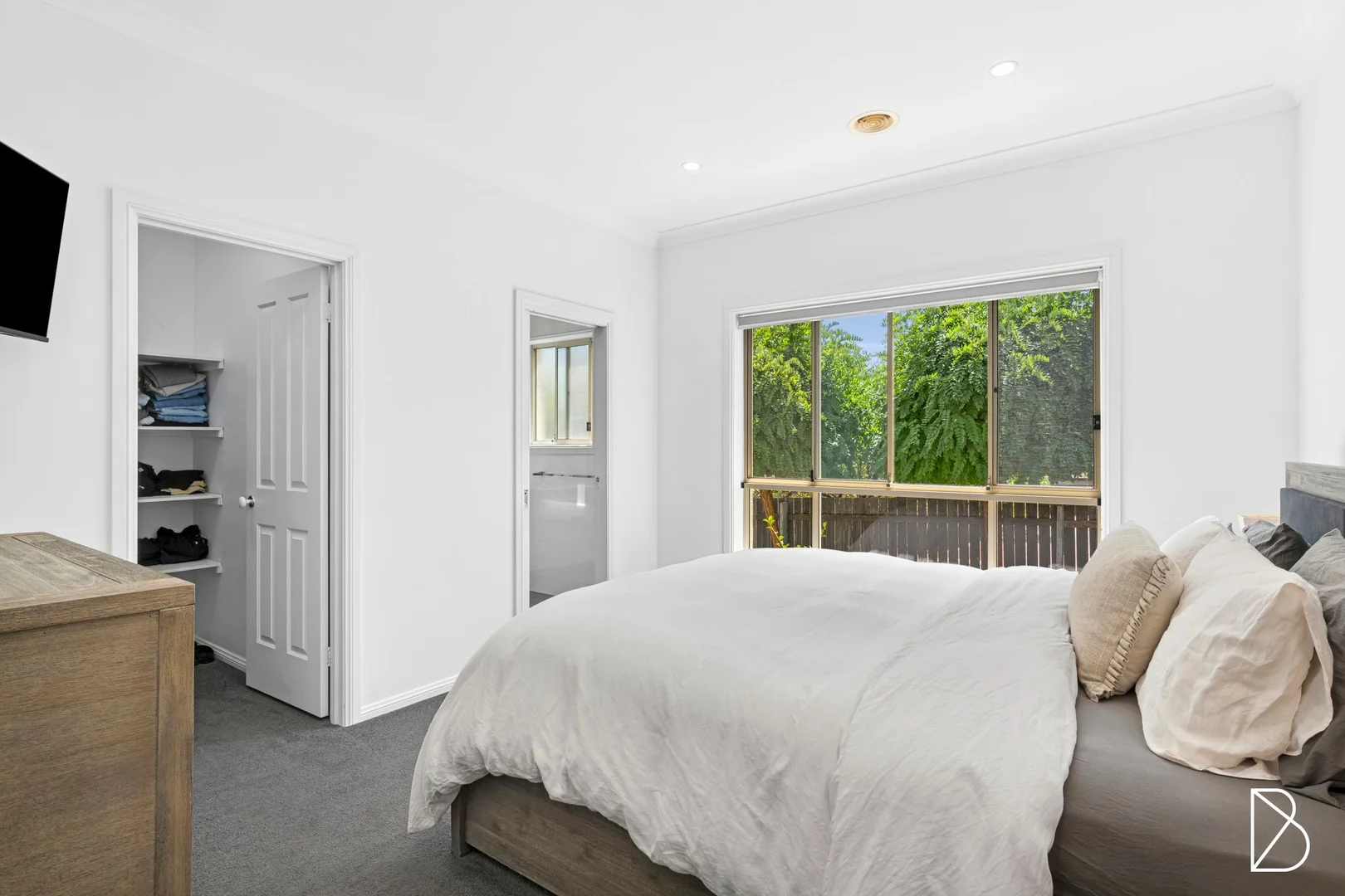 Additional image 14 of 10 Lind Close, Fraser ACT 2615