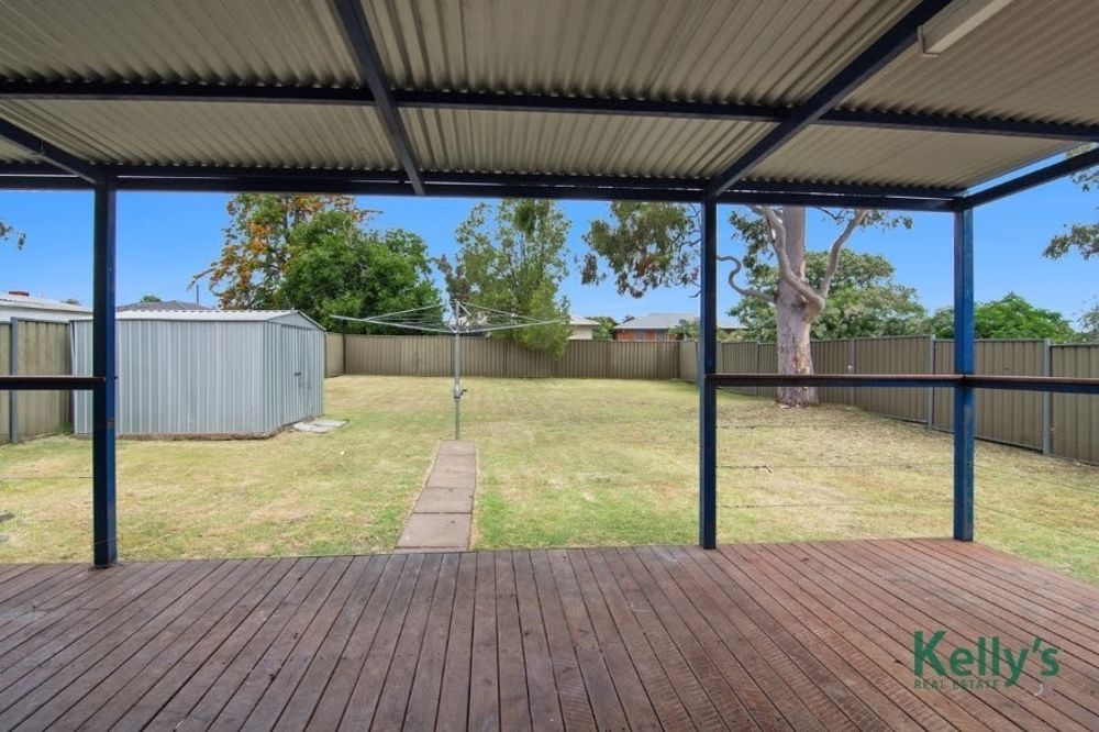 81 Susanne Street, South Tamworth NSW 2340, Image 2