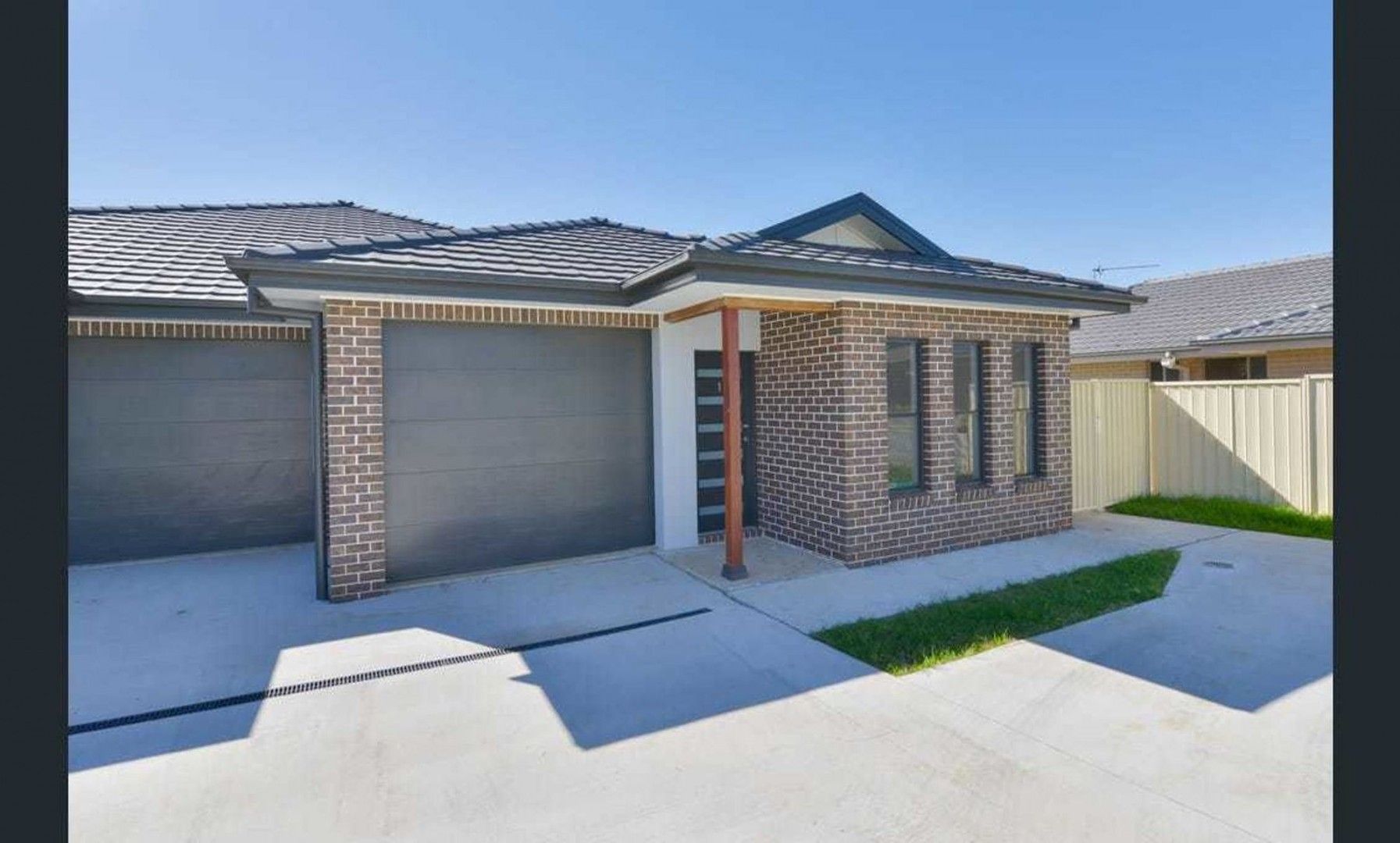 3 bedrooms House in 2/10 Penlee Road TAMWORTH NSW, 2340