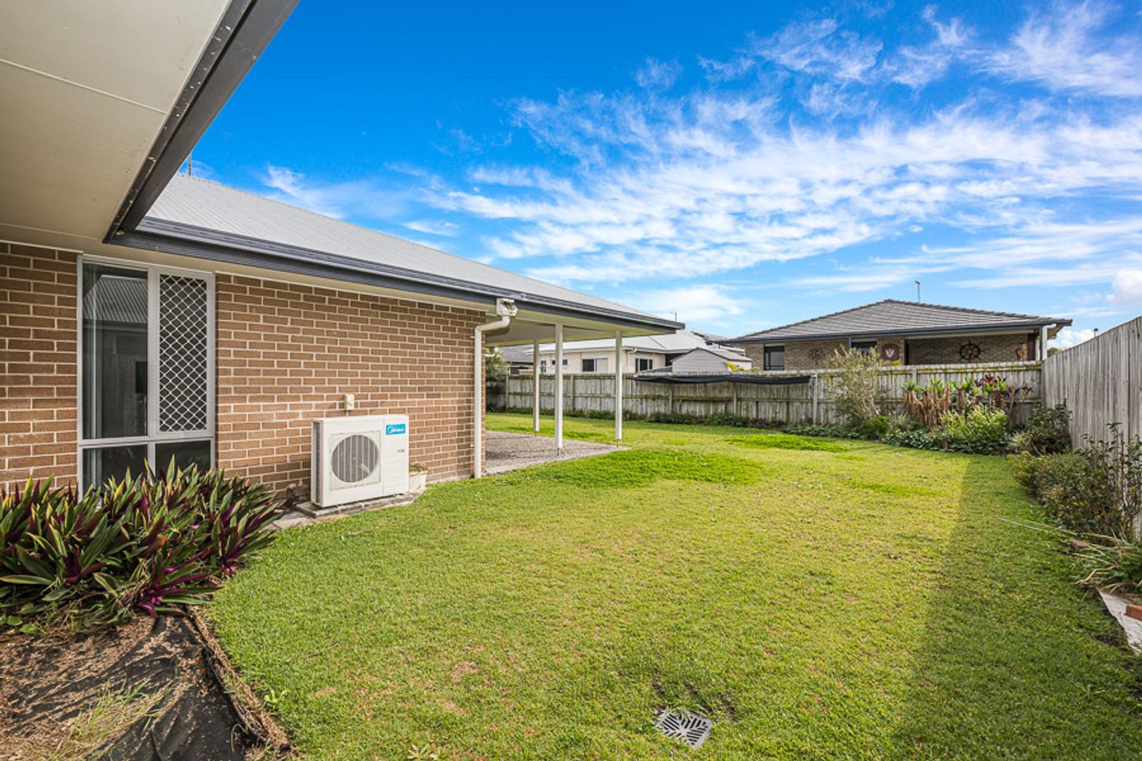 18 Broadleaf Place, Ningi QLD 4511, Image 2