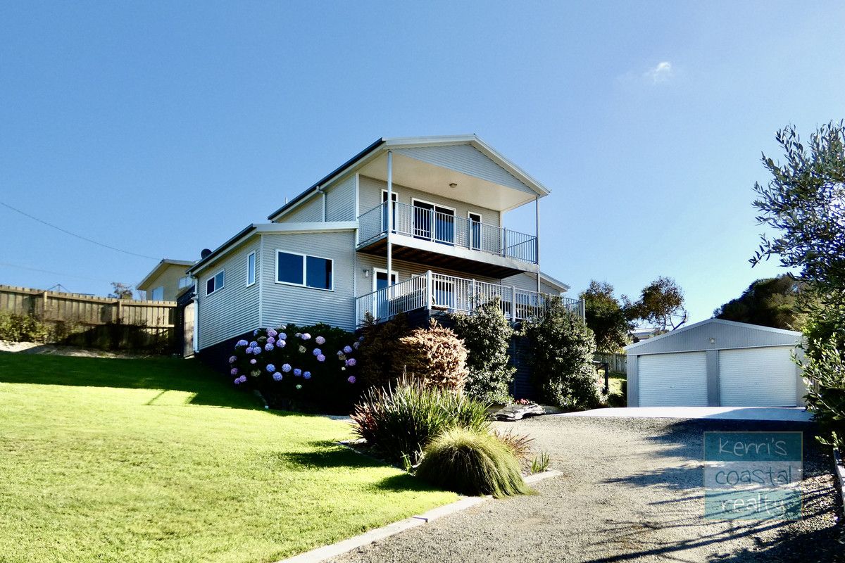 3 bedrooms House in 2 Reedy Road BEAUMARIS TAS, 7215