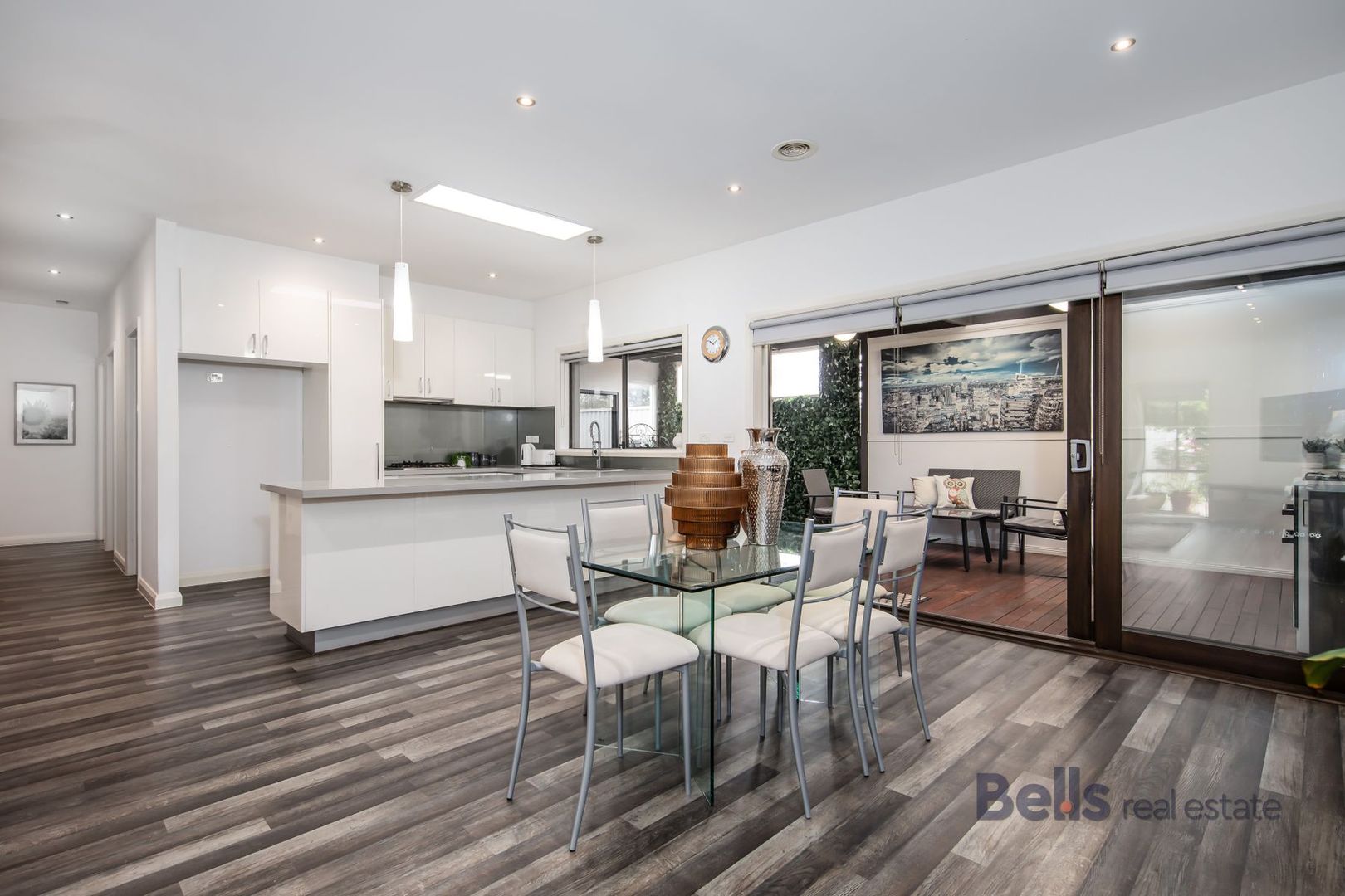 2/58 Dundee Way, Sydenham VIC 3037, Image 2