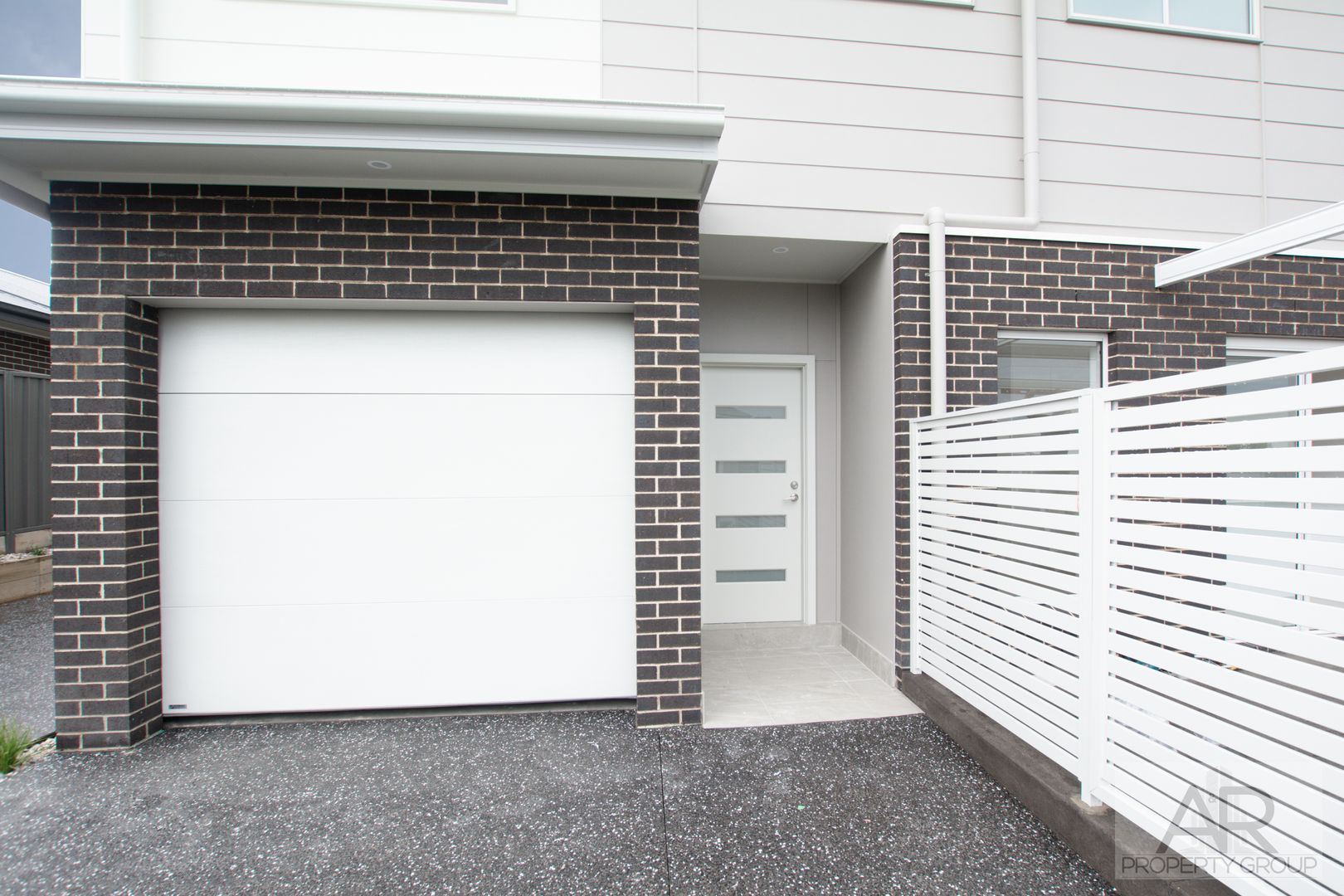 1/17 Upland Chase, Albion Park NSW 2527 House For Rent 640 Domain