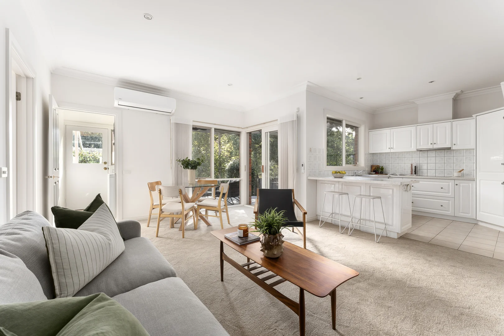 Primary image of 2/25 Talbot Avenue, Balwyn VIC 3103