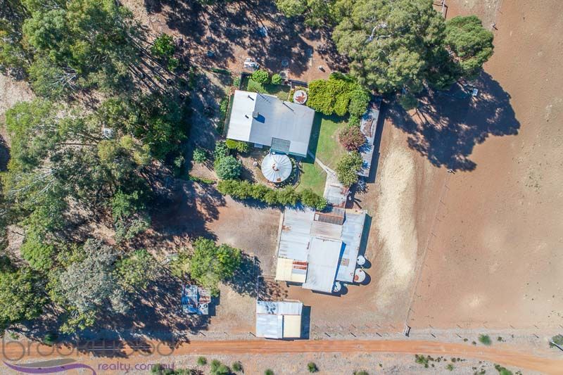 65 Grevillea Place, Morangup WA 6083, Image 2