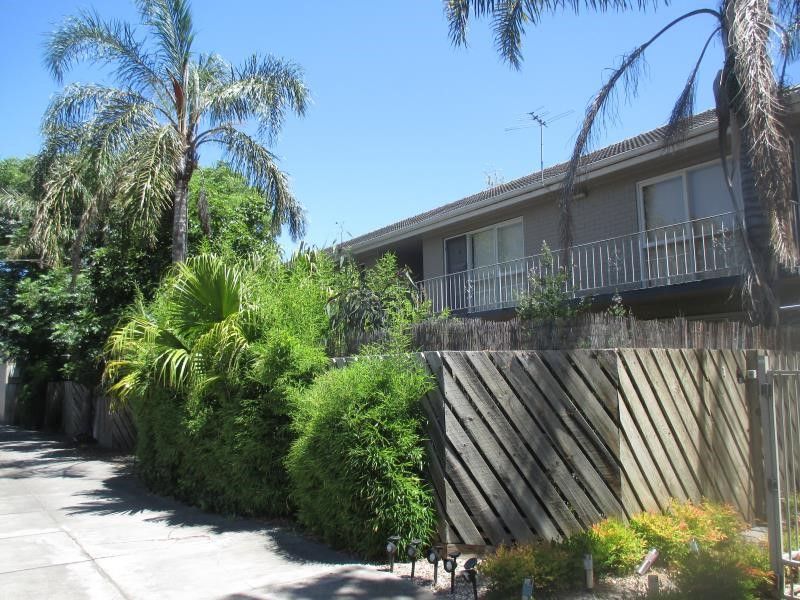 1 bedrooms Apartment / Unit / Flat in 7/5 Hudson Street CAULFIELD NORTH VIC, 3161